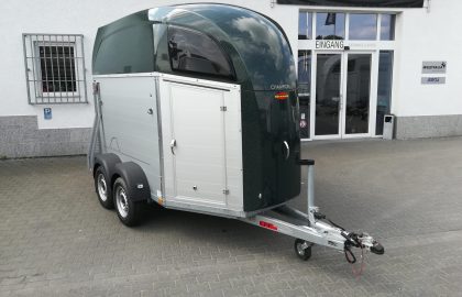 Pferdeanhänger Böckmann Champion R Sattelkammer blueline 2400kg CFF+ 100 km/h Modell 2025