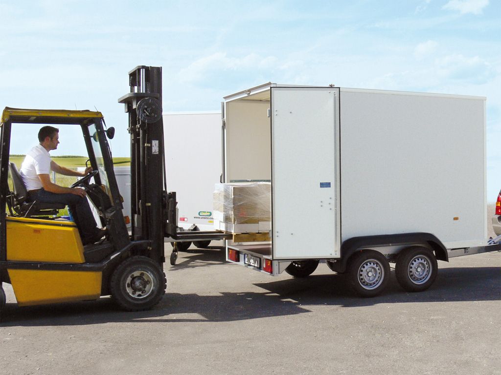 Unsinn UKU 301519-20-13 incl. LED-Innenleuchte u. Stäbchenzurrleiste – Bild 2